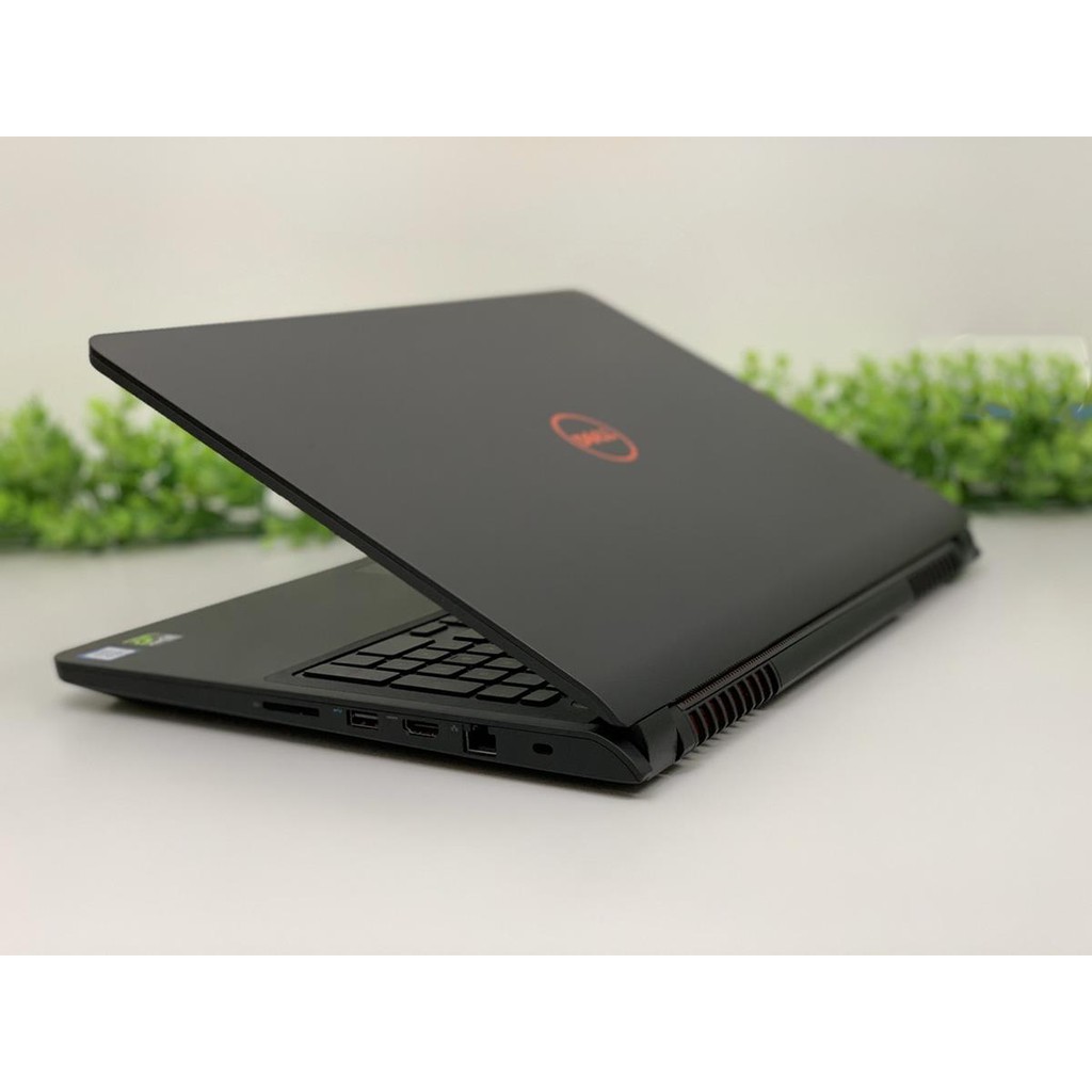 Laptop Dell Inspiron 5577 - i7 7700HQ, laptop cũ chơi game đồ họa nặng - Hàng nhập khẩu USA