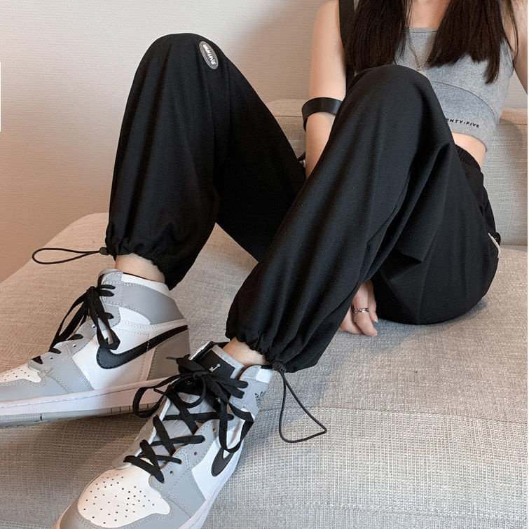 Quần rộng thiết kế độc đáo phong cách thể thao ống năng động thời trang dành cho nữ