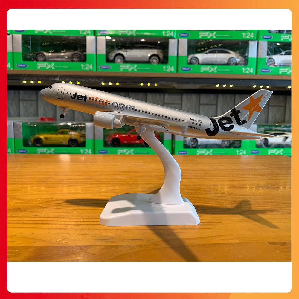 Mô hình máy bay Jetstar Pacific Airlines kim loại dài 16cm,20cm