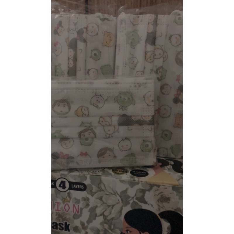 KHẨU TRANG GARCOTEX gấu hoạt hình hoạ tiết cute | BigBuy360 - bigbuy360.vn