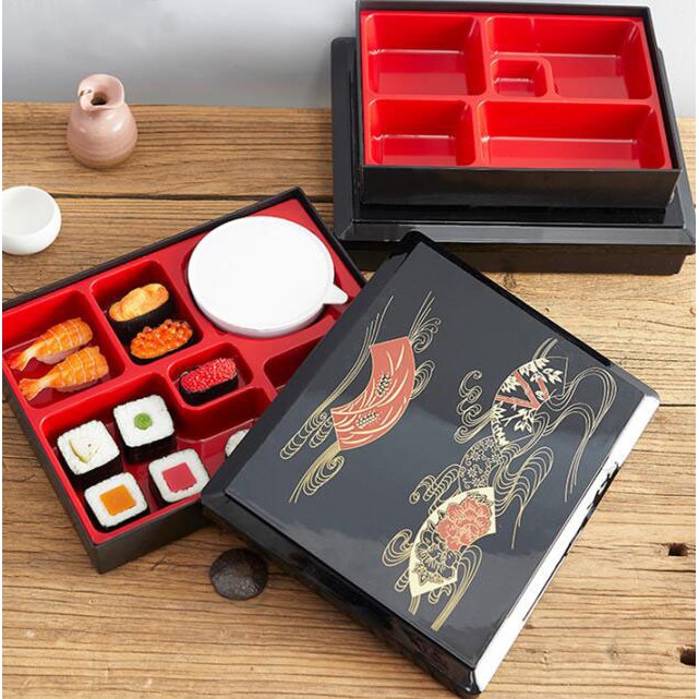 Hộp cơm bento Nhật Bản , nắp đậy có hoa văn sơn mài cao cấp.