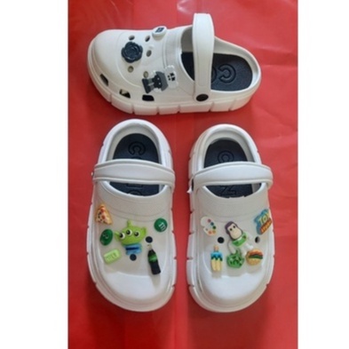 DÉP SỤC BÁNH MÌ , SỤC CROSS CHO BÉ TẶNG KÈM NHIỀU STICKER NGẪU NHIÊN