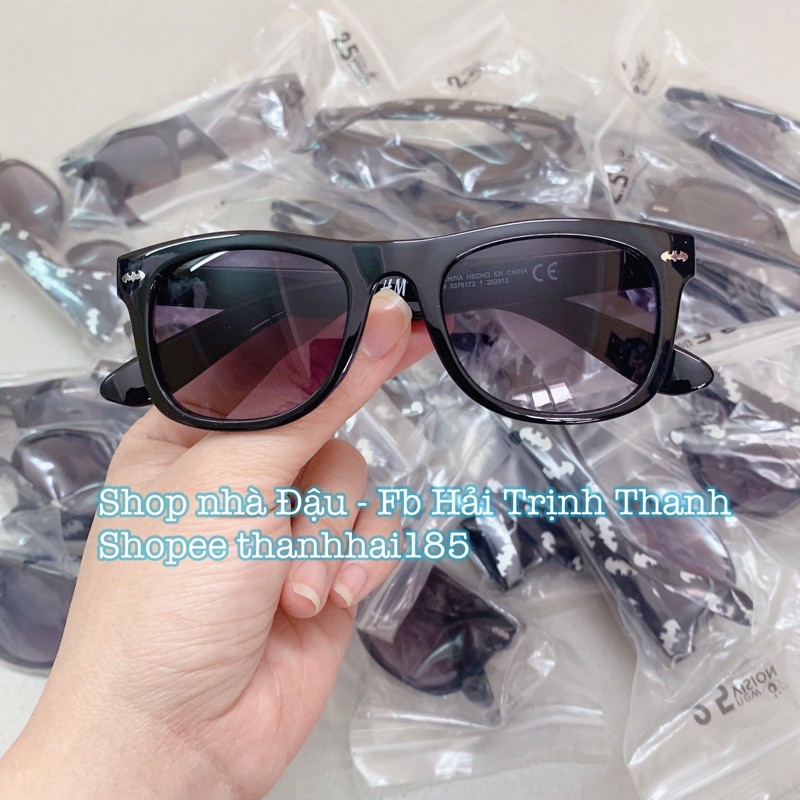Kính dư xịn cực sành điệu cho bé