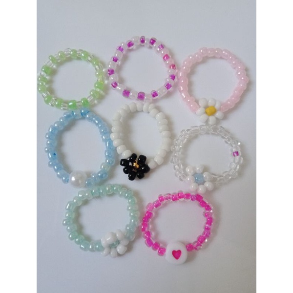 Nhẫn handmade.