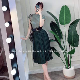 Chân váy xếp ly dáng dài