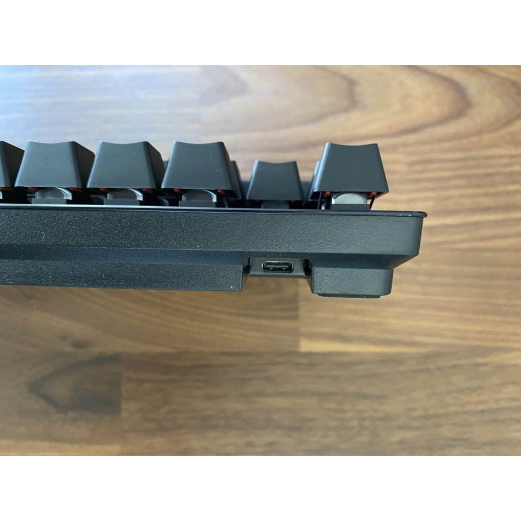 Bàn phím cơ Razer Huntsman V2 Tenkeyless