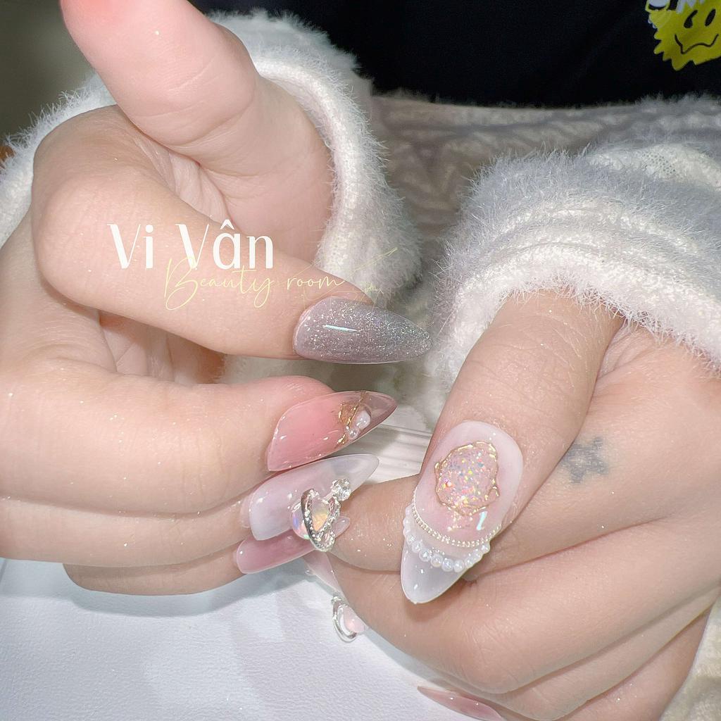 Nail box thiết kế nhẹ nhàng