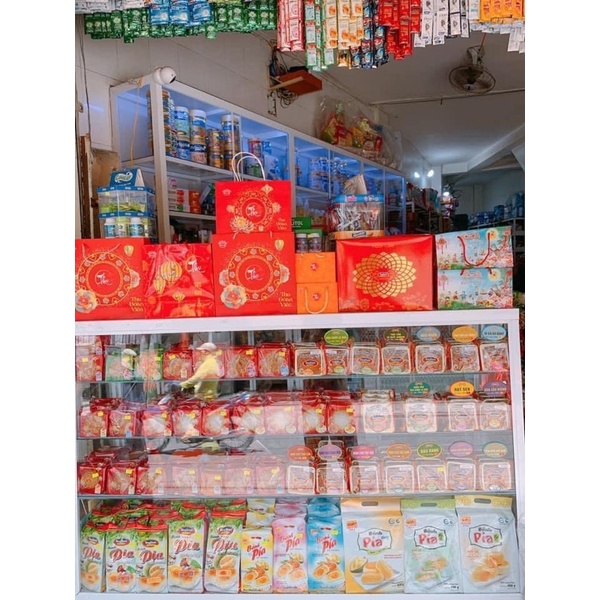 Bánh Trung Thu Kinh Đô hộp 4 bánh
