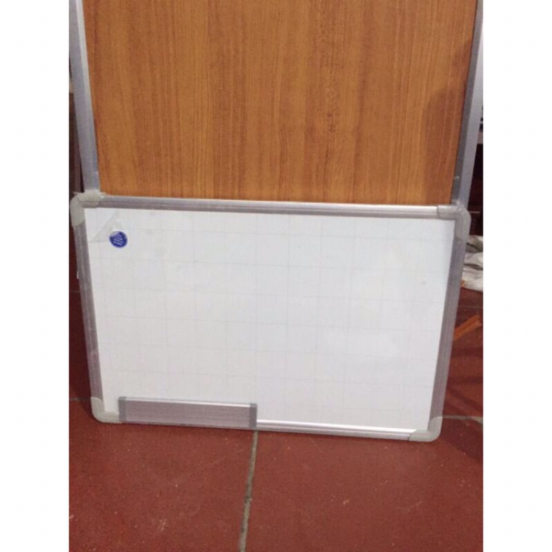 Bảng từ trắng và từ xanh hàn quốc cao cấp có bán kèm giá đỡ bảng kt 62*130 và 62*170cm