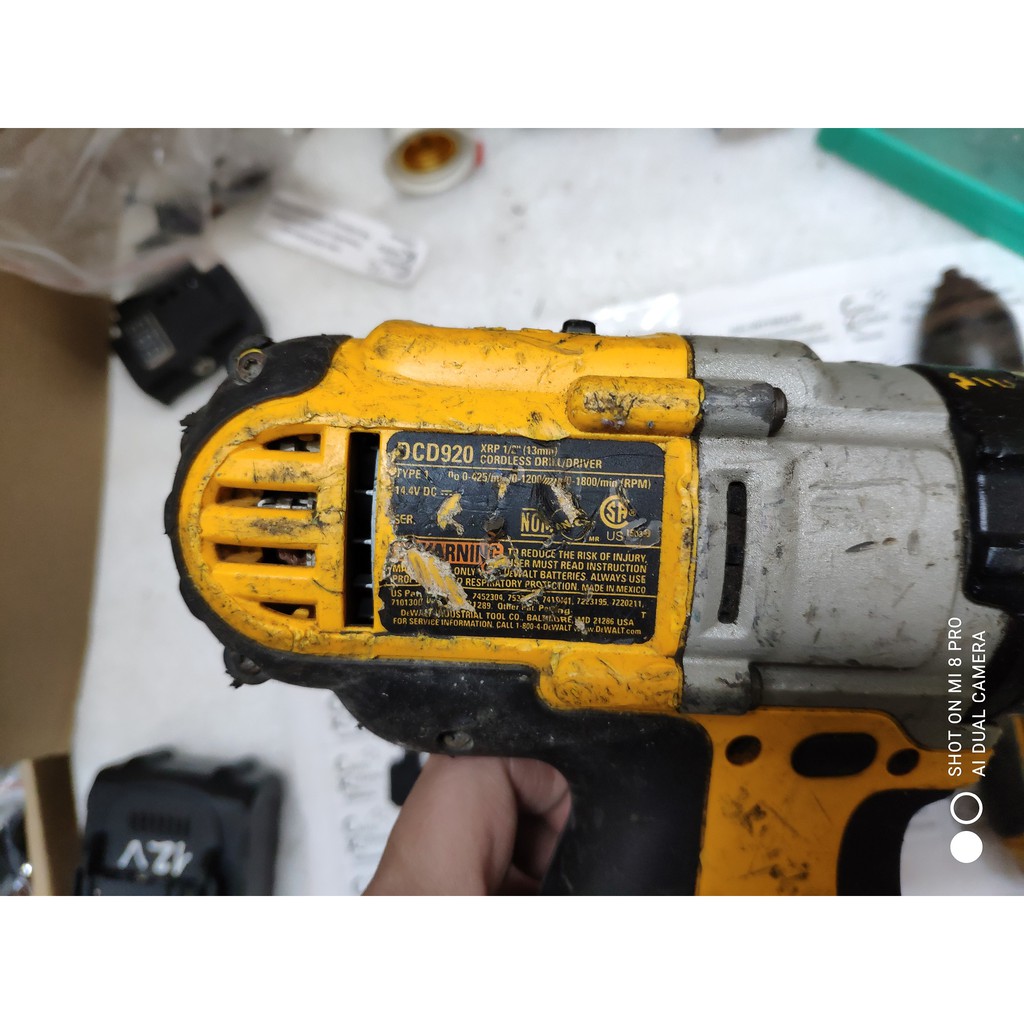 Đế chuyển pin máy khoan, vit Dewalt 14.4V XR và XRP pin NiCD sang dùng hộp pin cài Makita