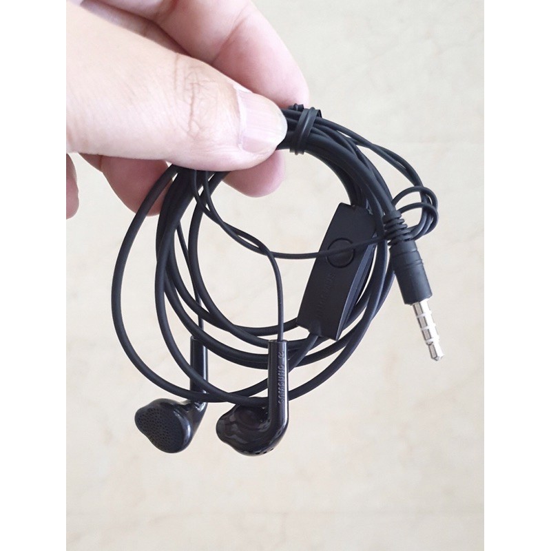Tai nghe nhét tai samsung zin cổng tròn , dây tròn - Lỗi đổi mới