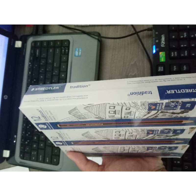 Bút chì Đức sọc đỏ 2B