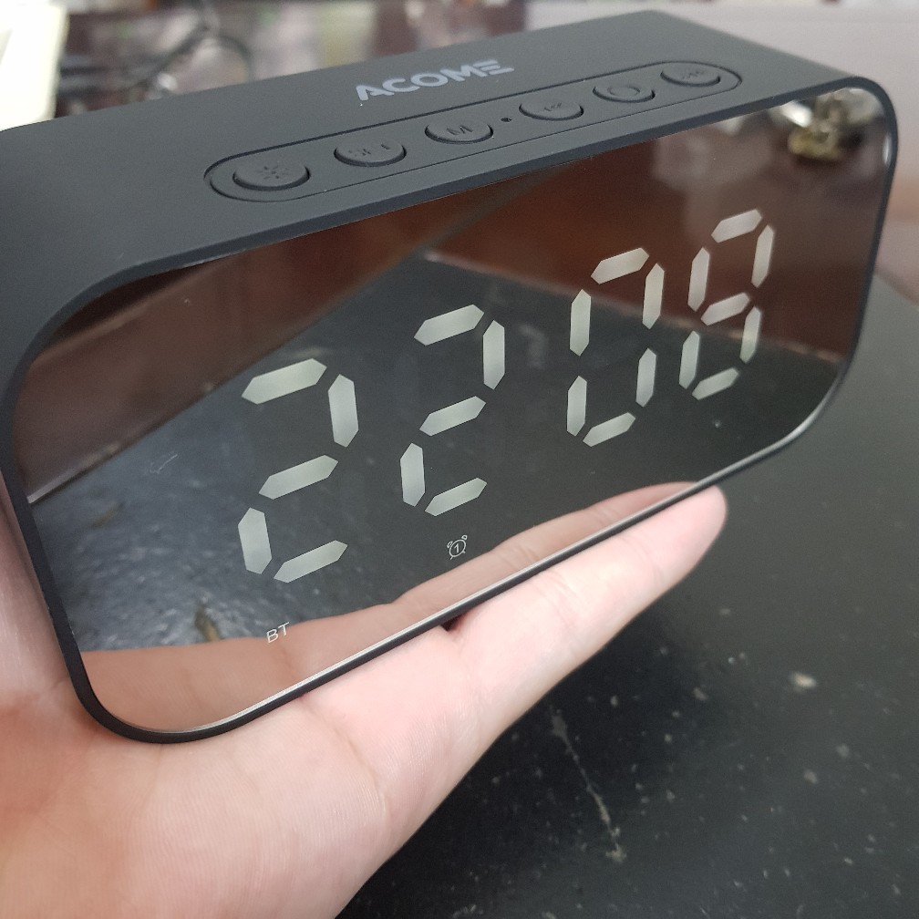 Loa bluetooth 3 in1 - Kiêm đồng hồ báo thức - kiêm trang trí pc - pin cực trâu - dùng liên tục 3 ngày