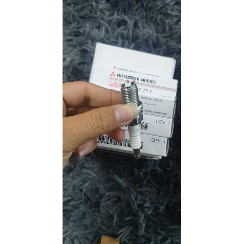 bugi đánh lửa mitsubishi xpander