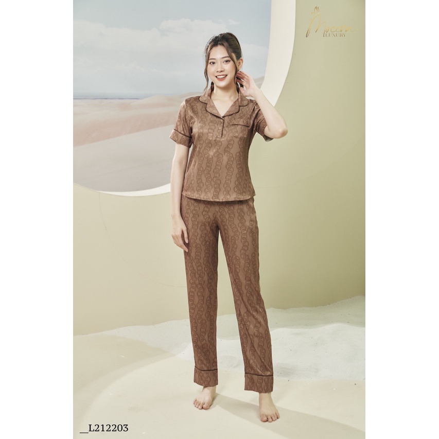 Bộ Pyjama lụa trơn cao cấp mềm mịn thoáng mát Mộc Eva L212203