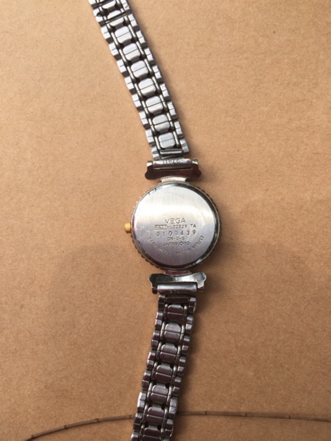 Đồng hồ nữ hiệu Secret Vega Nhật 2hand