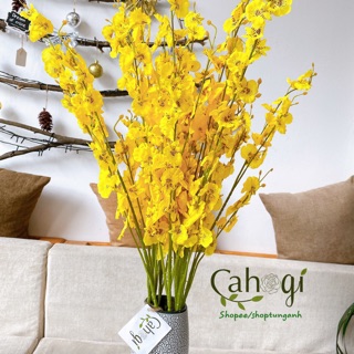 Hoa Giả - Cành Hoàng Yến OSAKA 1m 5 Ngọn Hoa Nụ Vàng