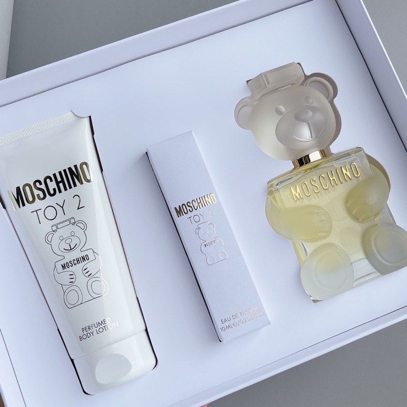 Set Nước Hoa Nữ Moschino Toy 2 EDP (100ml + Body Lotion 200ml + Mini 10ml)