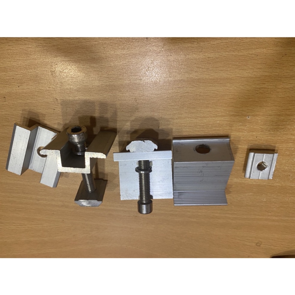 Kẹp  Pin Năng Lượng Mặt Trời _Nhôm _Bát Kẹp Biên_Kẹp Z Solar _Kích Thước 35-40 mm