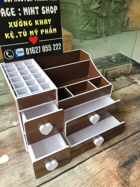 Kệ mỹ phẩm 3 tầng 4 hộc chocolate full ô son