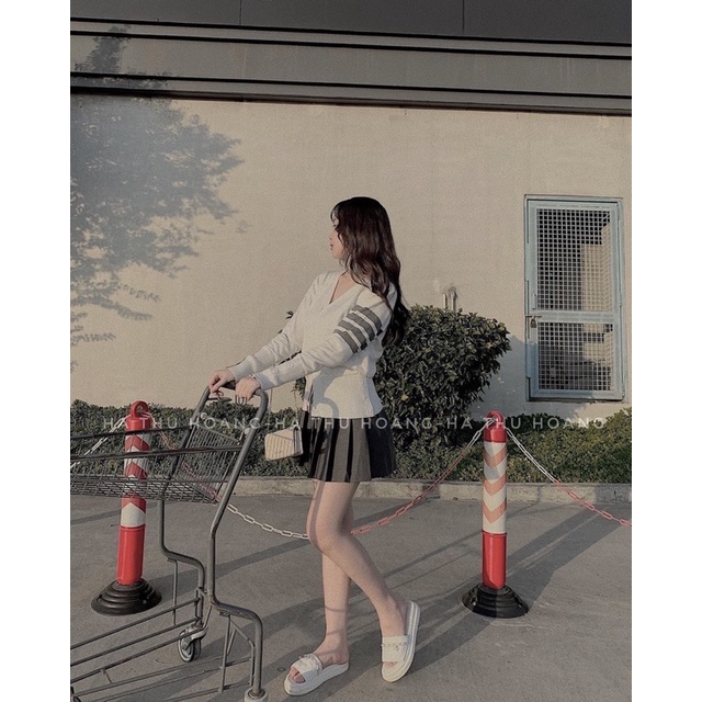 [ 𝐅𝐑𝐄𝐄 𝐒𝐇𝐈𝐏 ] SÉT THOM MIX CHÂN VÁY XẾP LY XÒE VỀ HÀNG BAO ĐẸP CHẤT ÁO LEN TĂM DẦY DẶN CV KÈM LÓT TRONG Ạ