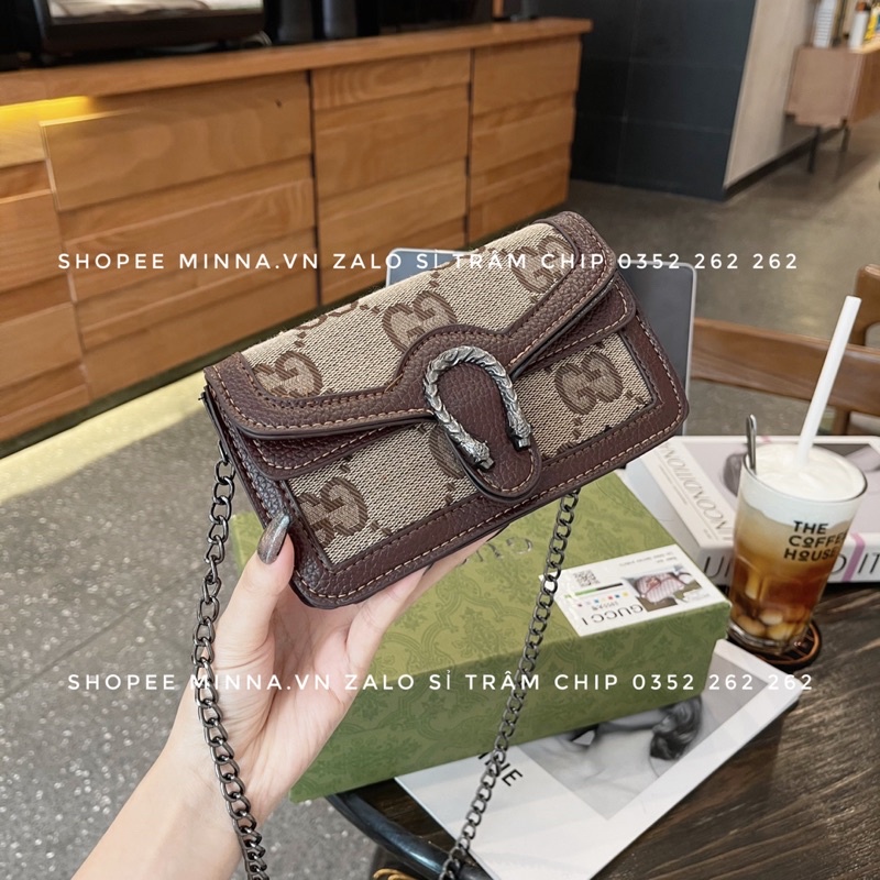 Túi Đeo Chéo Vải Dệt Chữ To Viền Màu Nâu Hàng Đẹp Rẻ