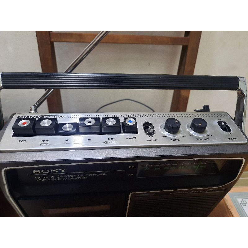 Đài sony cassette CF 1600