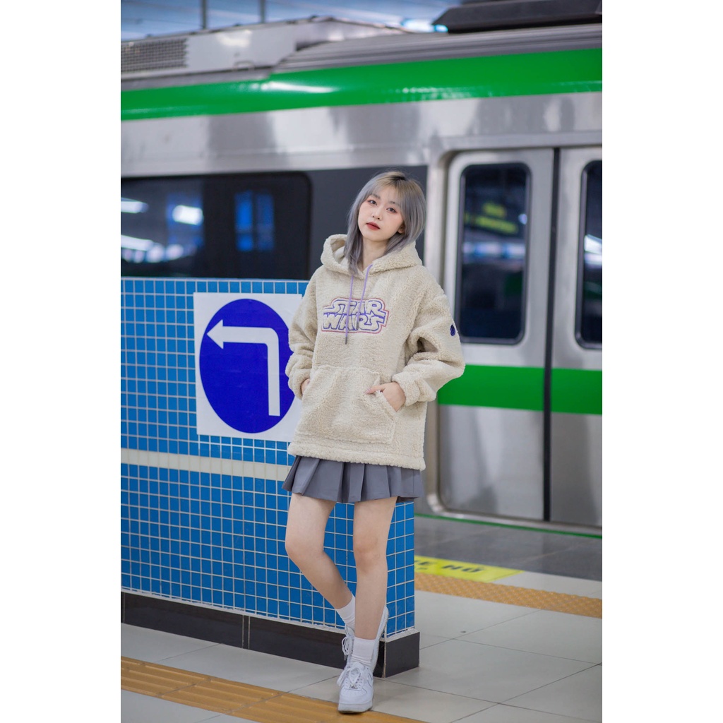 Áo Hoodie Nỉ Mũ Nữ BOO Vải Lông Cùn Dáng Rộng Đính Patch Logo Starwars | BigBuy360 - bigbuy360.vn