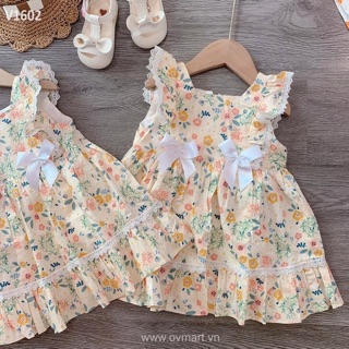 Váy 2 nơ trắng cho bé gái