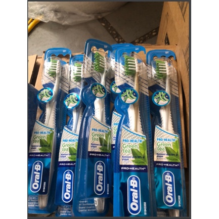 Bàn chải bảo vệ nướu răng Oralb
