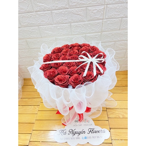 [Hoa sinh nhật- quà 14/2]_ Bó hoa hồng nhũ 40 bông kết hợp lưới siêu sang tặng kèm đèn nháy và full toping
