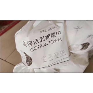 Set giấy lau mặt 5 cuộn