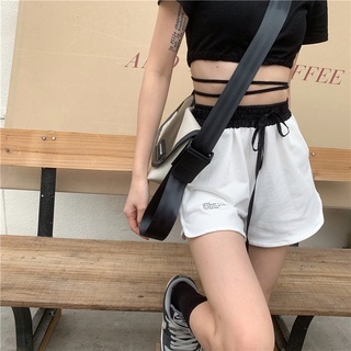 Quần đùi cạp màu cá tính HL017