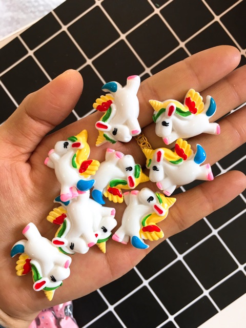 Charm ngựa Unicorn trang trí Slime ( Khách chọn mẫu gửi qua tin nhắn)