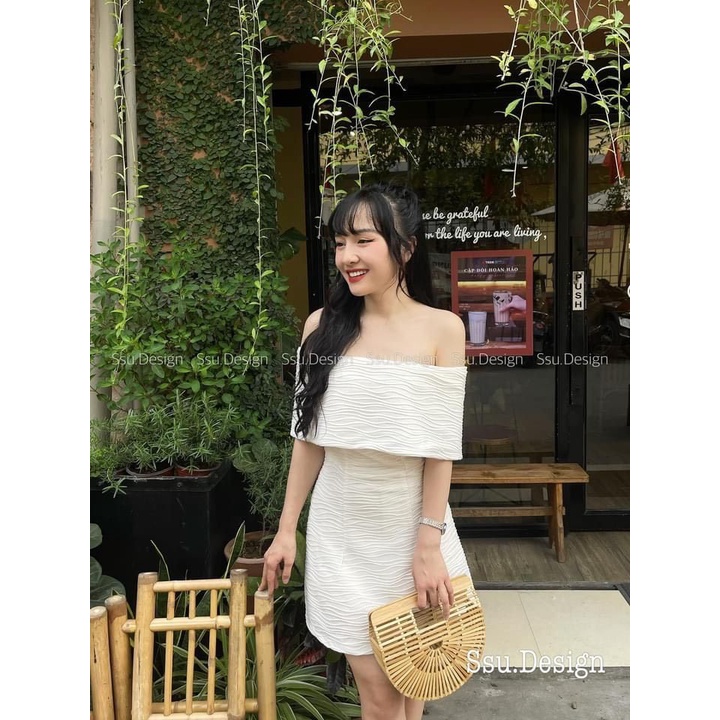 Váy xốp sóng ngang vai dáng ngắn sexy