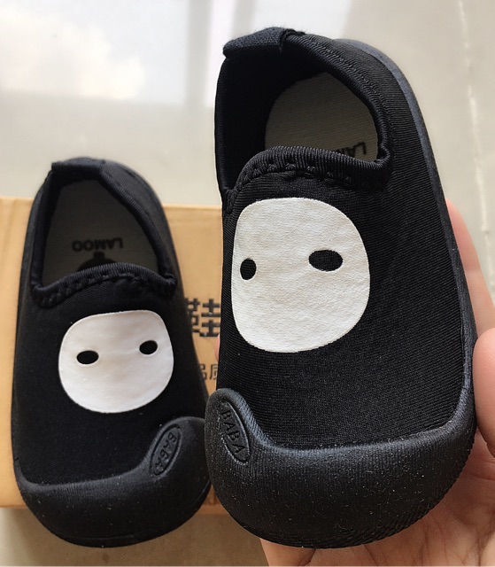 Giày lười thể thao siêu êm cho bé, mặt người tuyết siêu cute