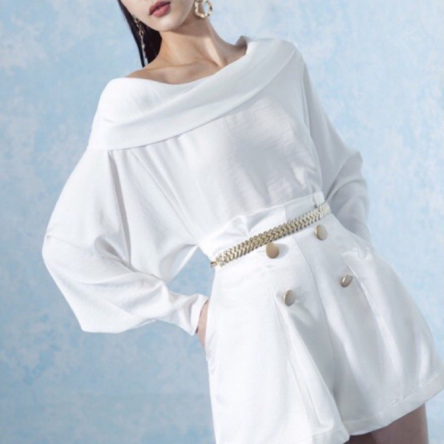 Áo lụa trễ vai - Pearl Blouse