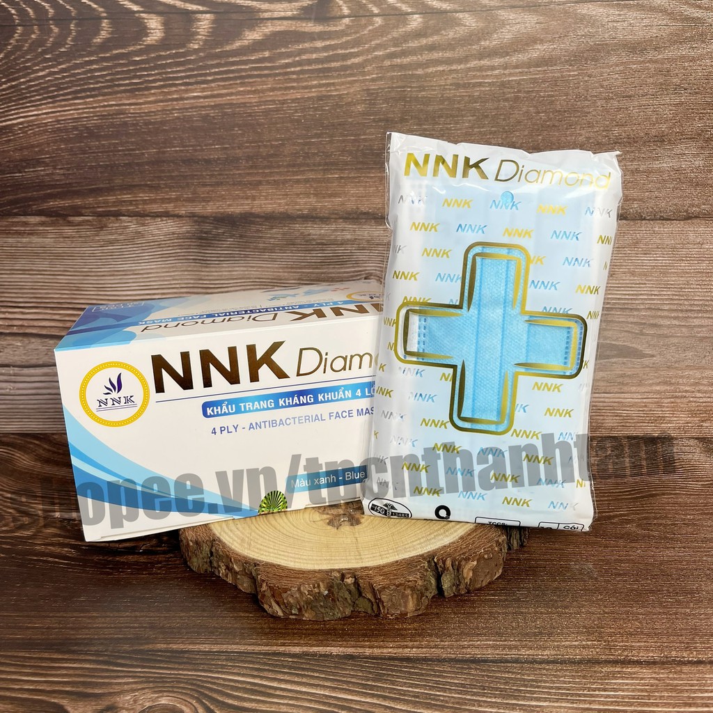 Khẩu trang Y tê NNK 4 lớp vải kháng khuẩn, lọc bụi mịn – Hộp 50 cái ( chai bọc 10 cái )