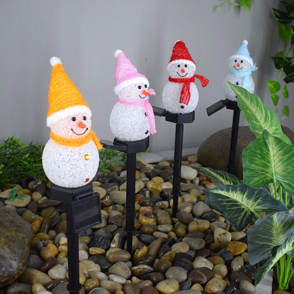 Đèn Led Trang Trí Sân Vườn Hình Ông Già Noel Chạy Bằng Năng Lượng Mặt Trời