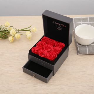 Hoa hồng sáp- Hộp quà tặng - Quà valentine