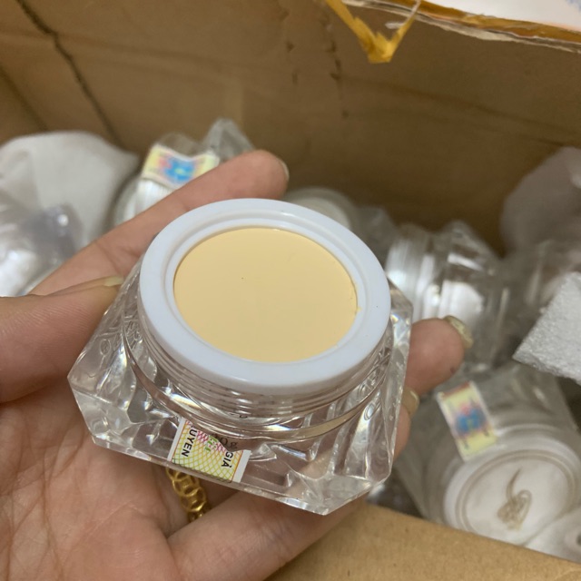 HŨ LẺ KEM NGÀY THUỶ TINH BẠCH SHUJINGBAI