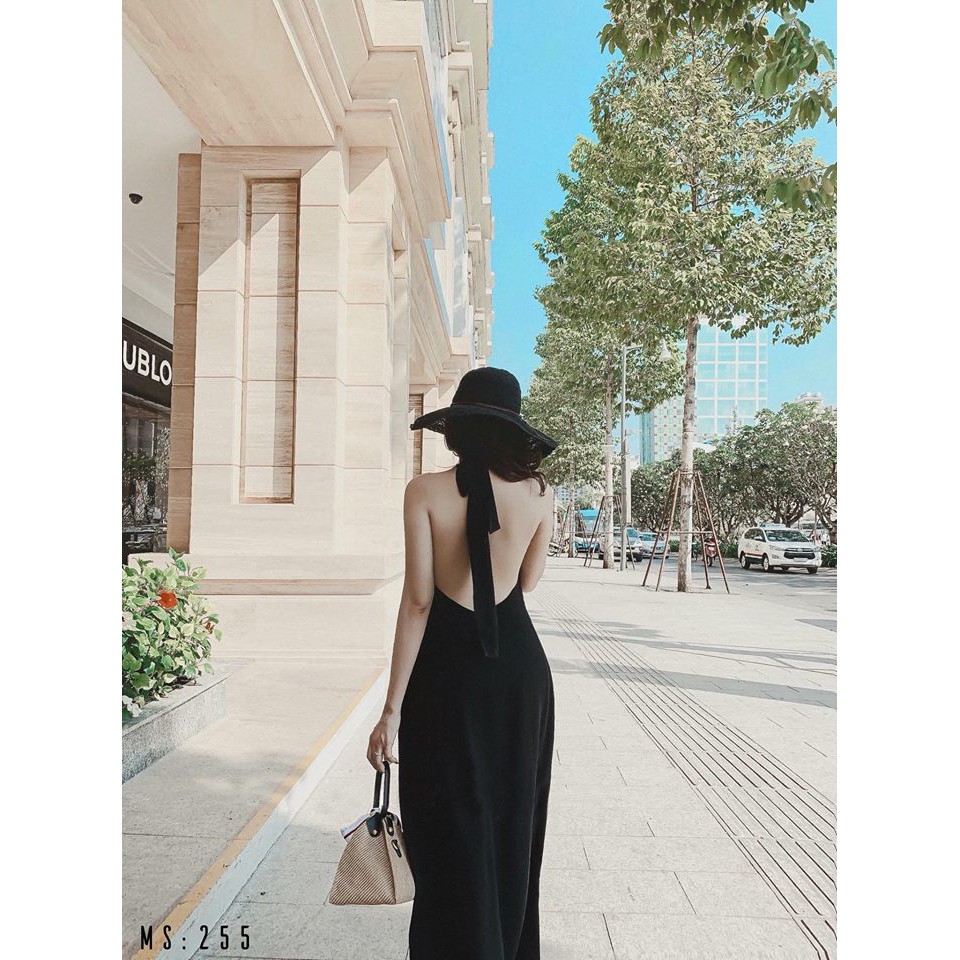 Maxi cổ yếm hở lưng siêu đẹp