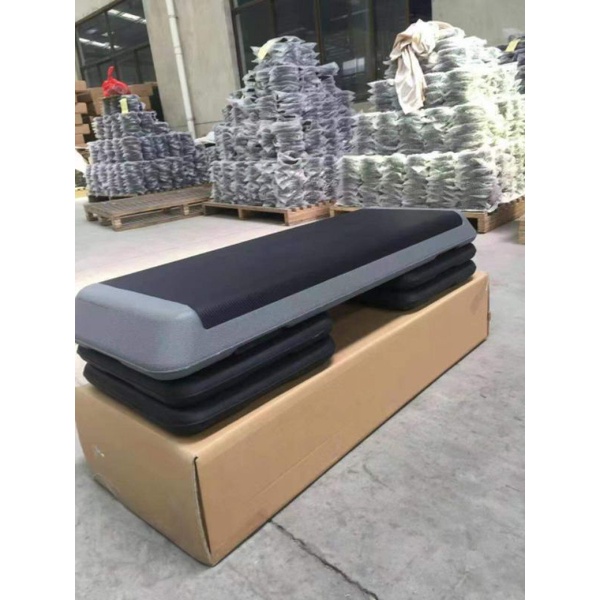 Bục dậm nhảy Aerobic, Chân bục aerobic 6767