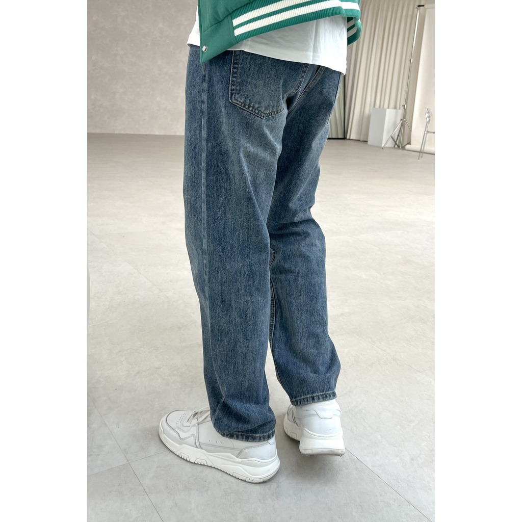 Quần Jeans Americus Gosani Phom Ống Xuông Màu Xanh Đen