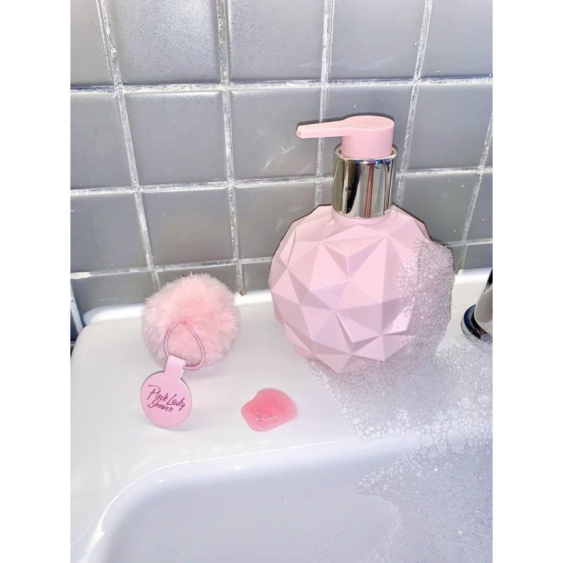Sửa Tắm Xông Trắng Pinky Lady giúp da trắng hồng sao mỗi lần sử dụng
