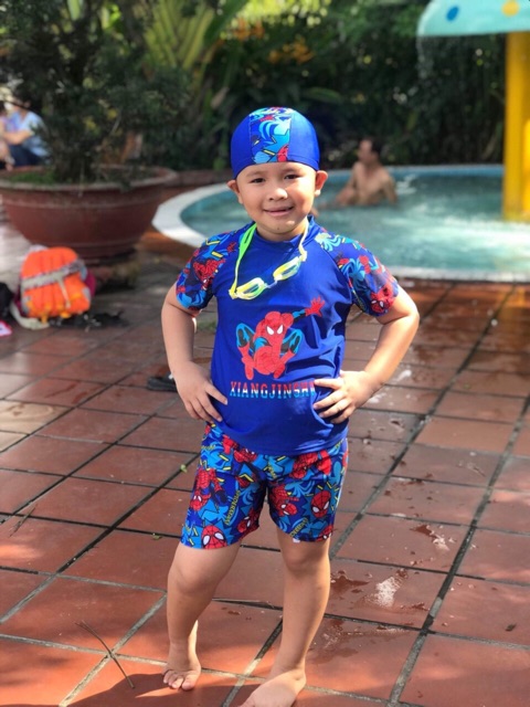 Đồ bơi bé trai spiderman xuất xịn kèm nón (25-35kg) _Lan Nhi
