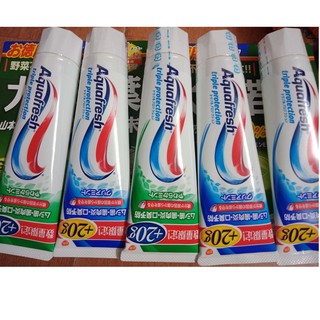 Kem đánh răng AquaFresh Nhật bản 160g (140 g tặng kèm 20g)