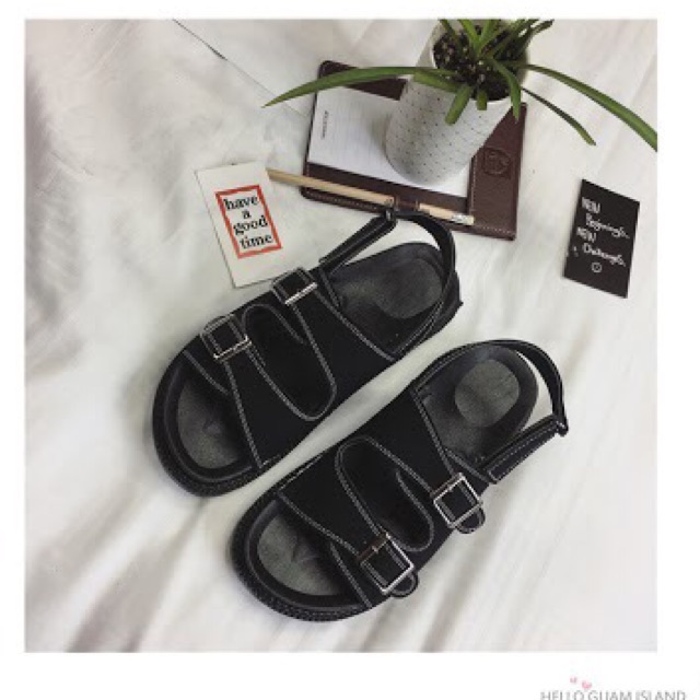 Sandal hai khoá