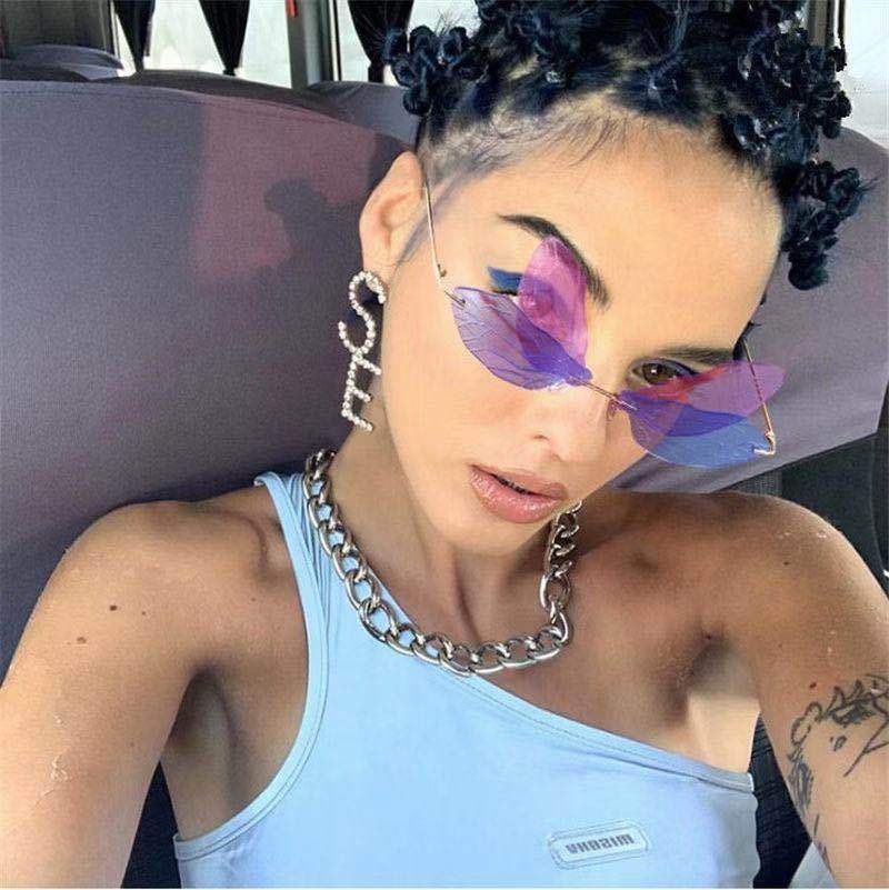 Kính Râm Hình Bướm Thiết Kế Xinh Xắn Hợp Thời Trang