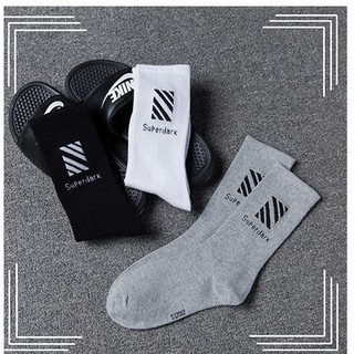 Tất super dark họa tiết phong cách off white